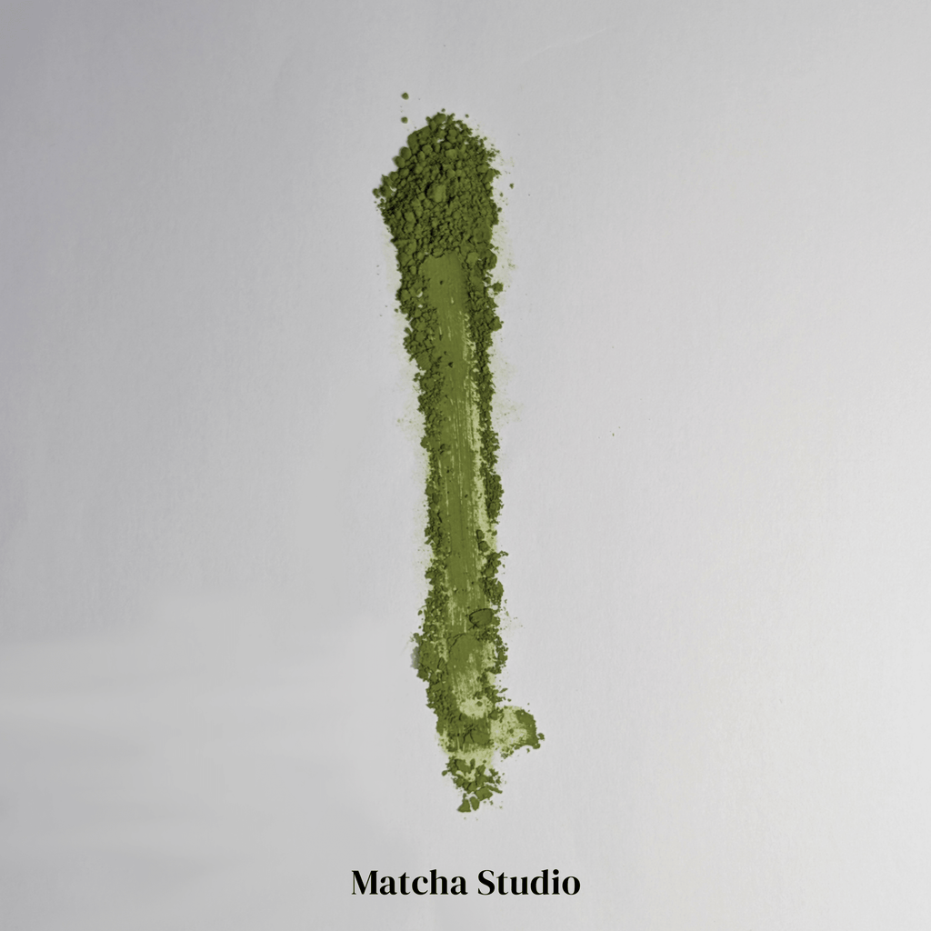 M - 002 - Matcha Studio, swatch test